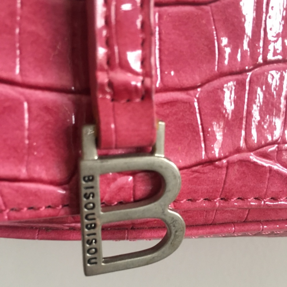 SOLD Pink Snakeskin Handbag - Picture 4 of 4